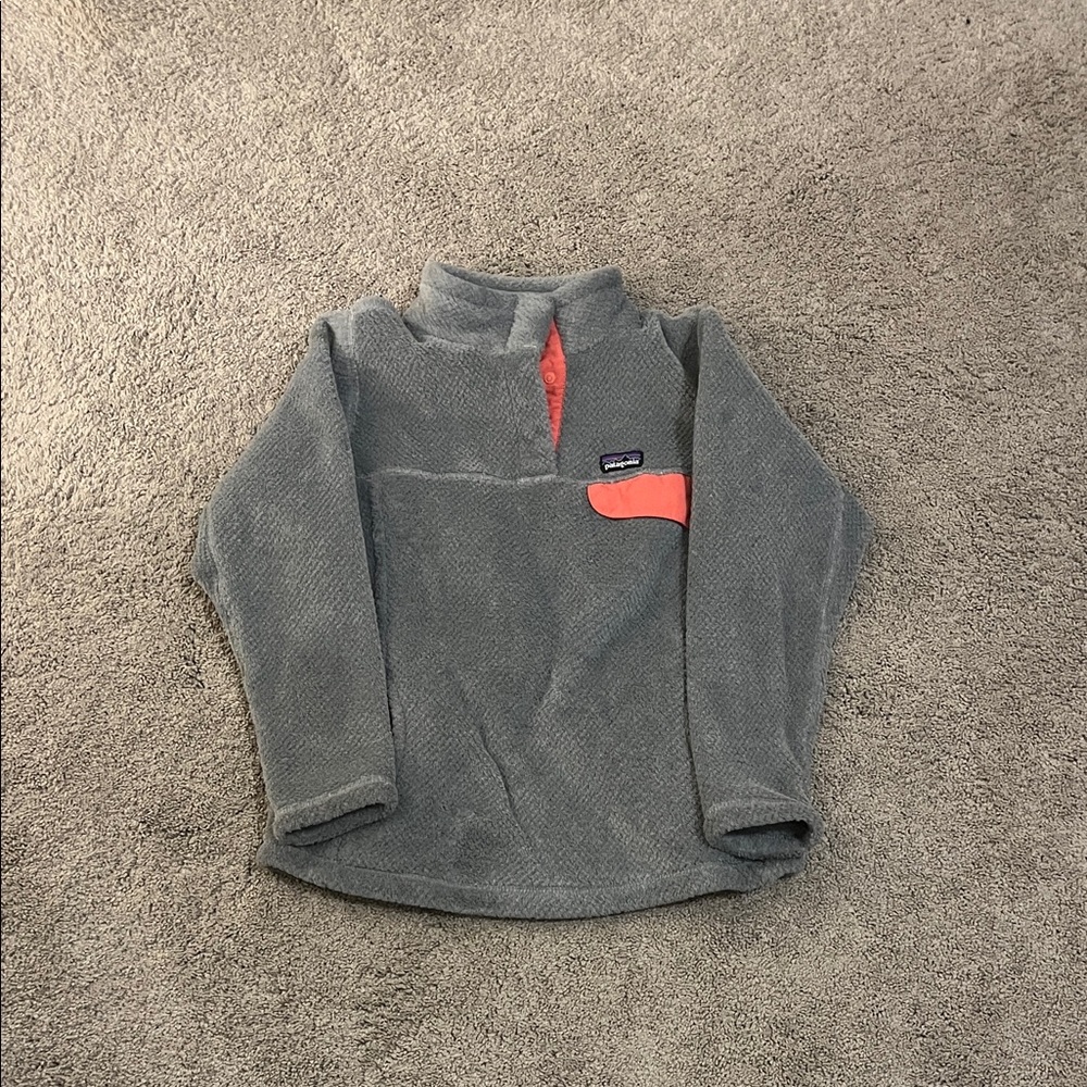 Patagonia Gray Fleece with Pink Trim